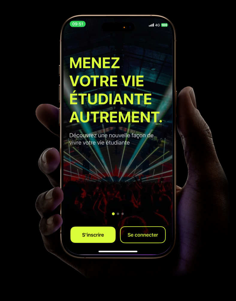Aperçu de l'application BDB sur iPhone montrant les événements étudiants à Bordeaux